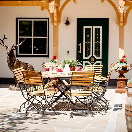 Apartment Lippingergut - Sissis Sommerfrische